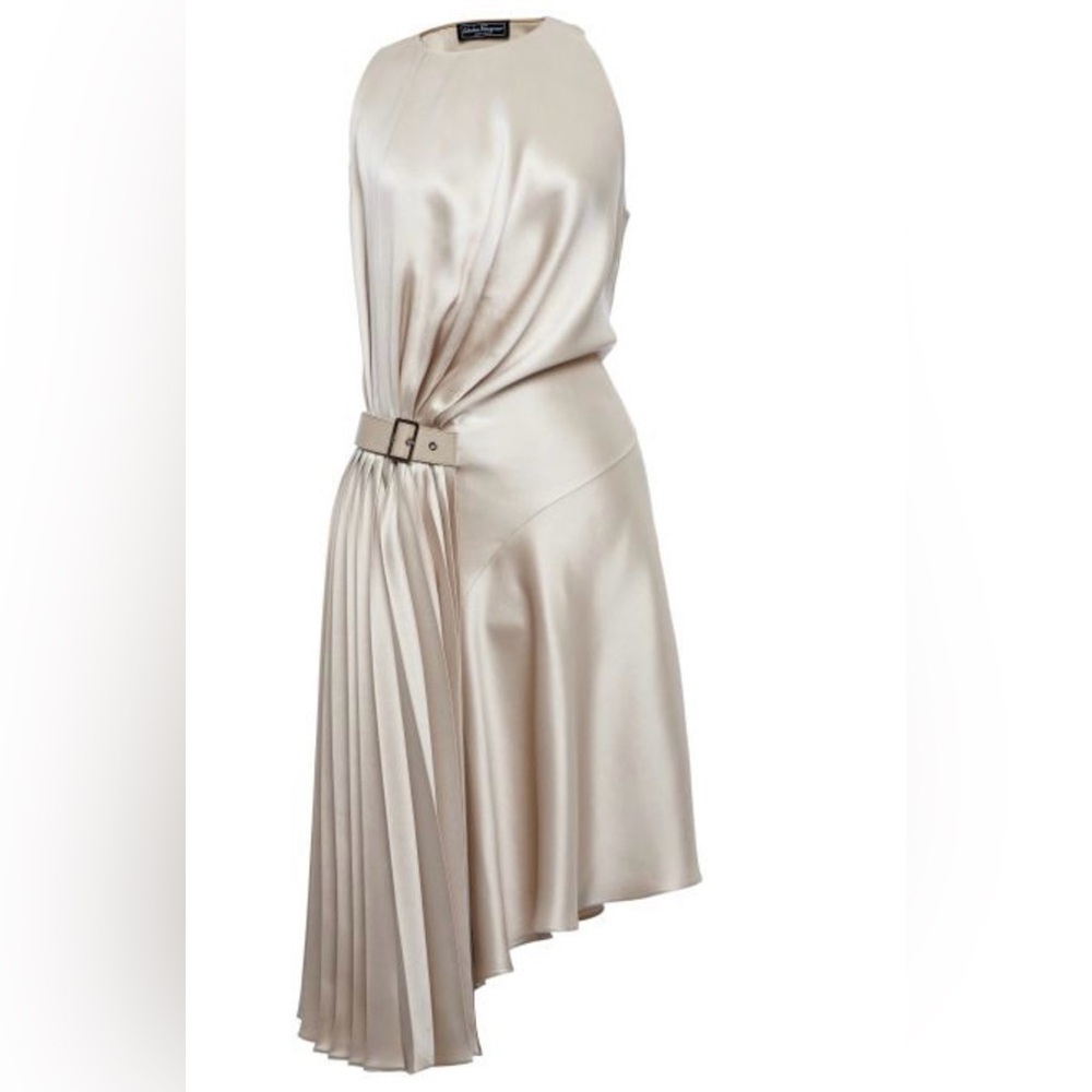 Salvatore Ferragamo dress !! Size 42